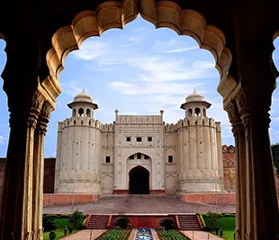 Mosque in Lahore